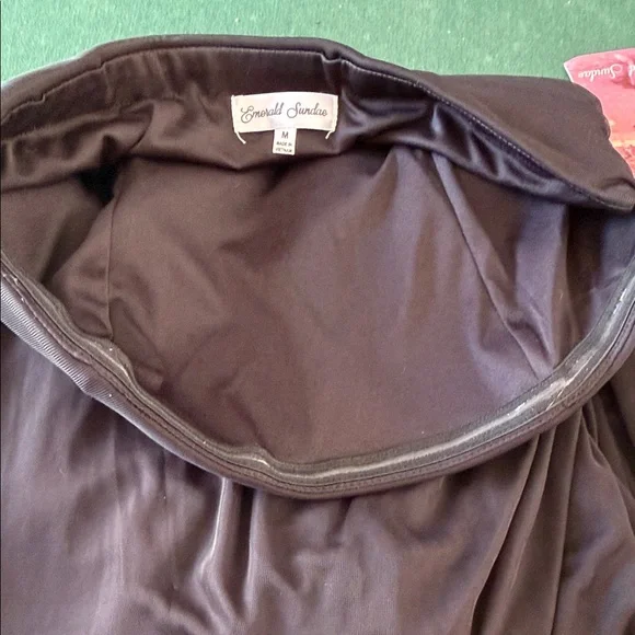 Elegant Black Women's Skirt.   CAJA #. 1 - Picture 8 of 12